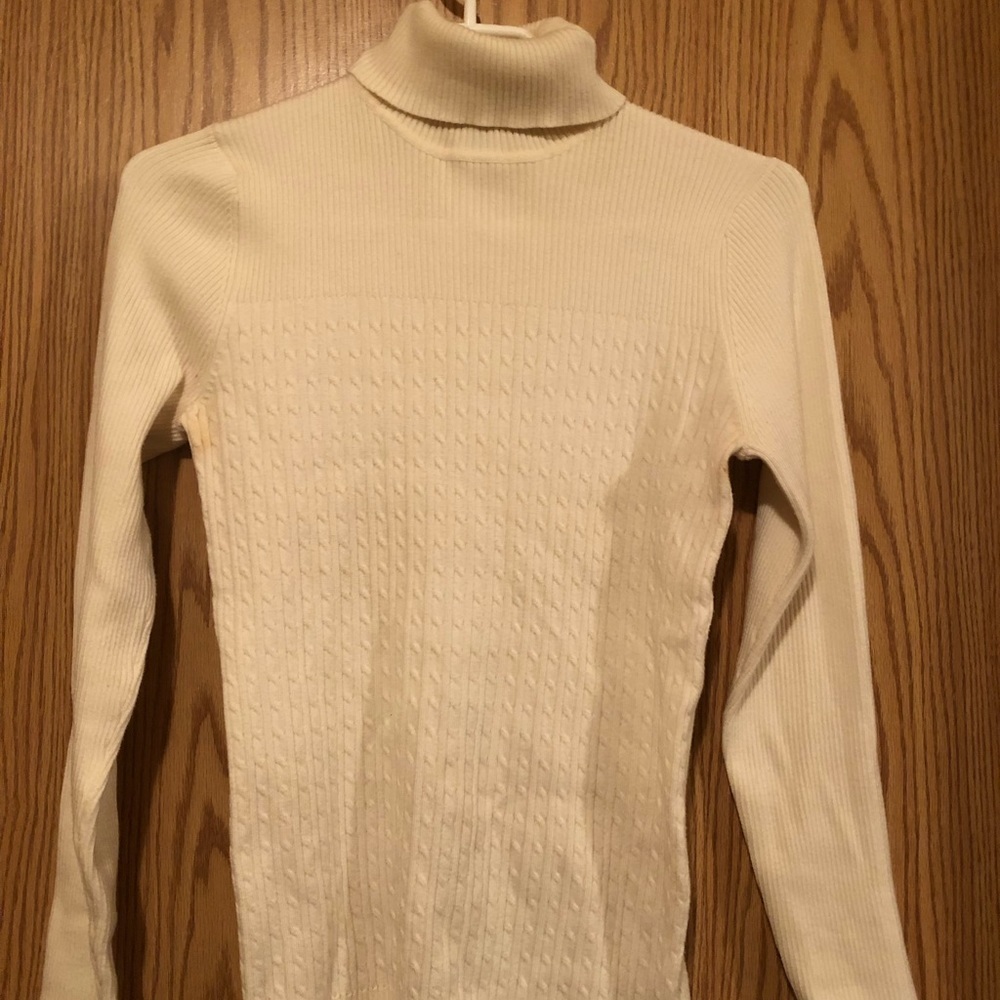 Denver Hayes Ladies Sweater Large